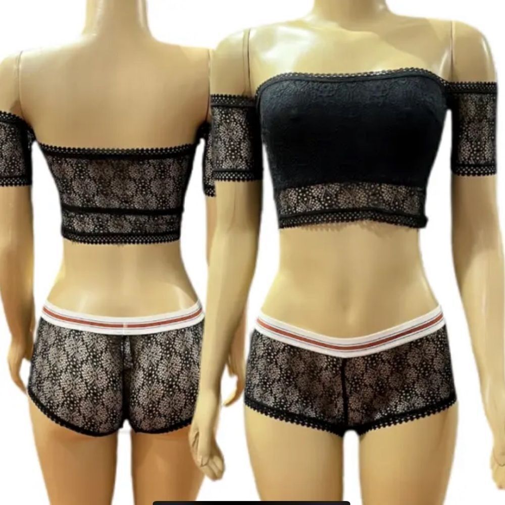 Victorias Secret Set Unlined Off Shoulders Lace Crop Top Bra & Shortie Black L
